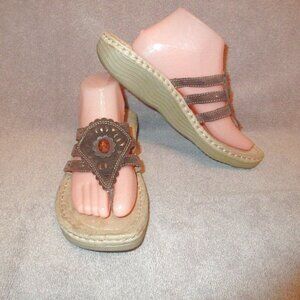 Earth Spirit Beaded Tobi Gelron Leather Sandals Size 11 Comfort Padded Flip Flop